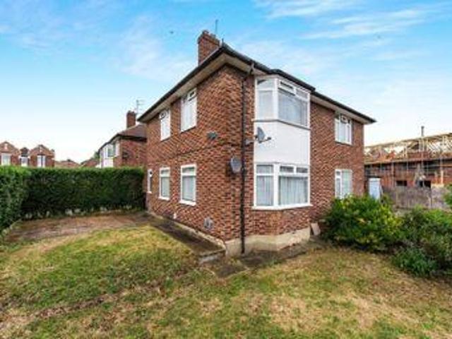 House for sale in London Borough of Hounslow, Feltham