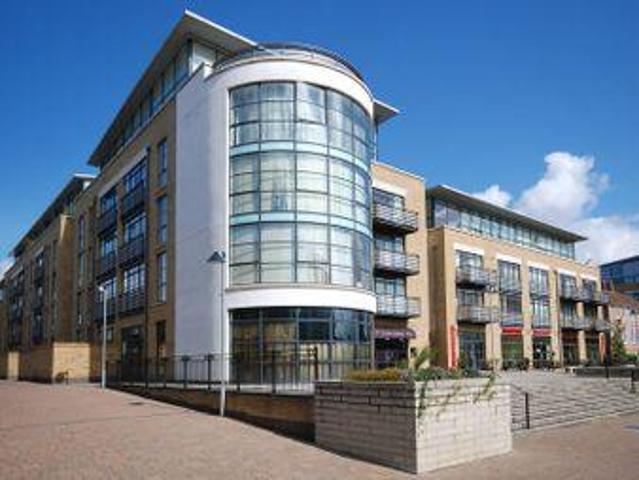 House for sale in Brentford End, Greater London