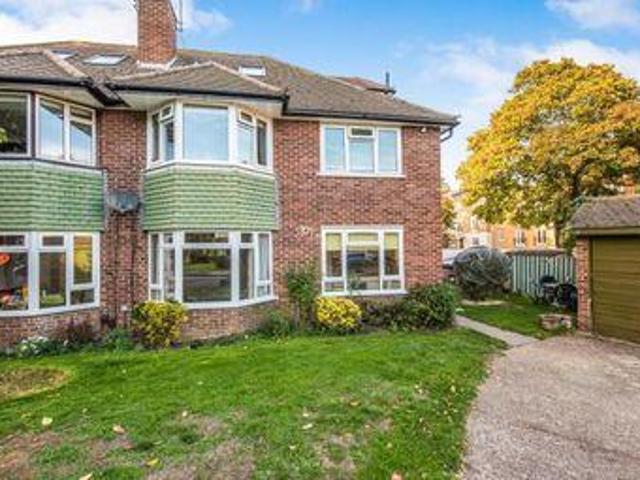 House for sale in Twickenham, Greater London