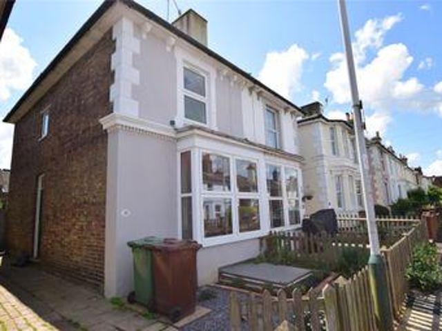 House for sale in Sandown Park, Kent