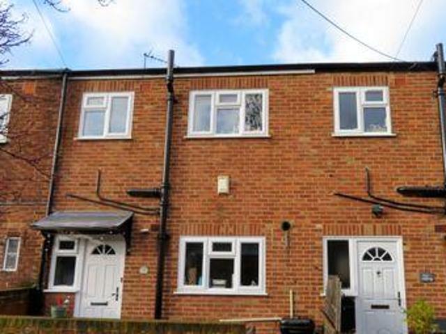 House for sale in Hillview, Surrey