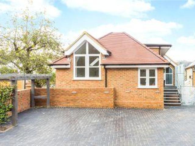 House for sale in Hillview, Surrey