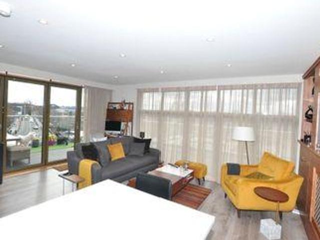 House for rent in Staines, Surrey