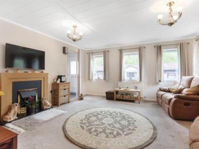 House for sale in Heathlands, East Sussex