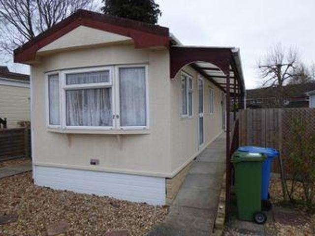 House for sale in Farnborough, Hampshire