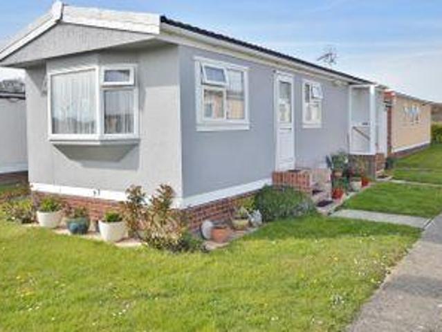 House for sale in Dale Hill, Essex