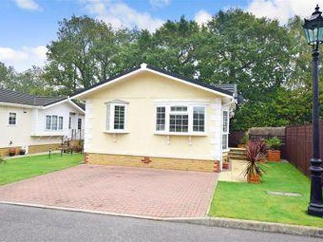 House for sale in Oad Street, Kent