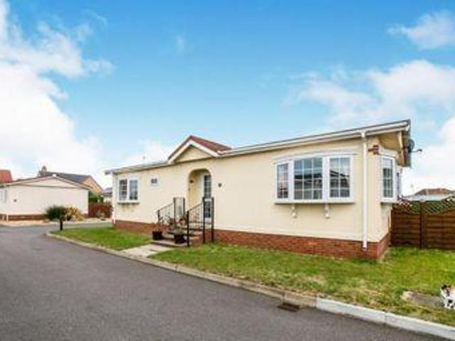 House for sale in Henlow, Bedfordshire