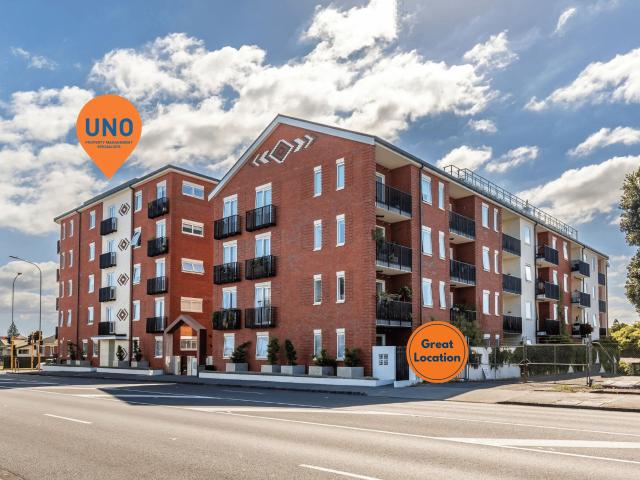 Apartment for rent in Mount Albert, Albert-Eden