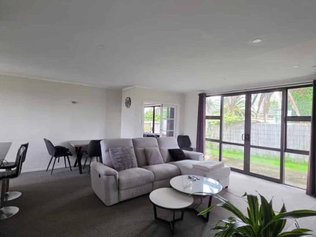 Apartment for rent in Howick, Oroua County