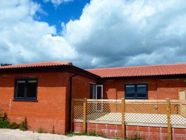 House for rent in Rumwell, Somerset
