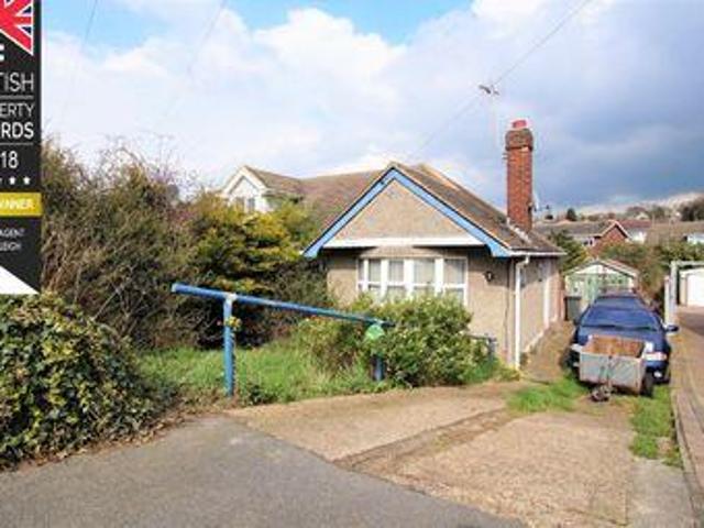 House for sale in Barling