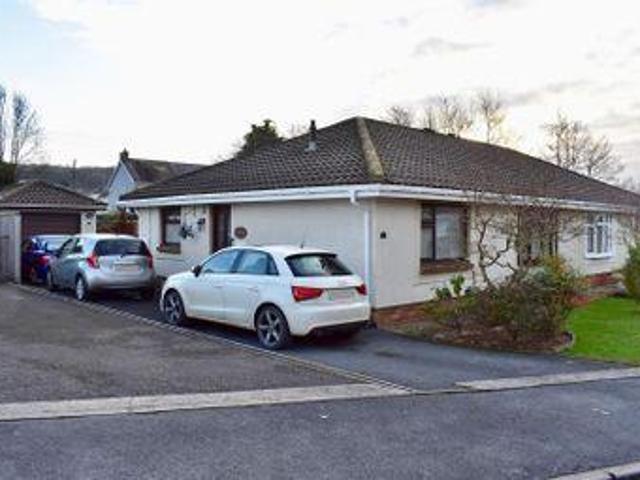 House for sale in Ammanford, Wales
