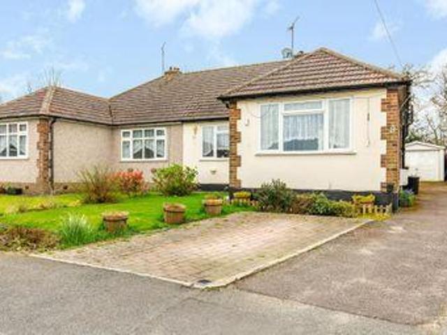 House for sale in Hillview, Surrey