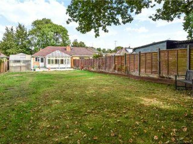 House for sale in Crowthorne, Bracknell Forest