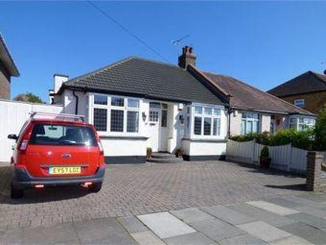 House for sale in Alton Barnes, Essex