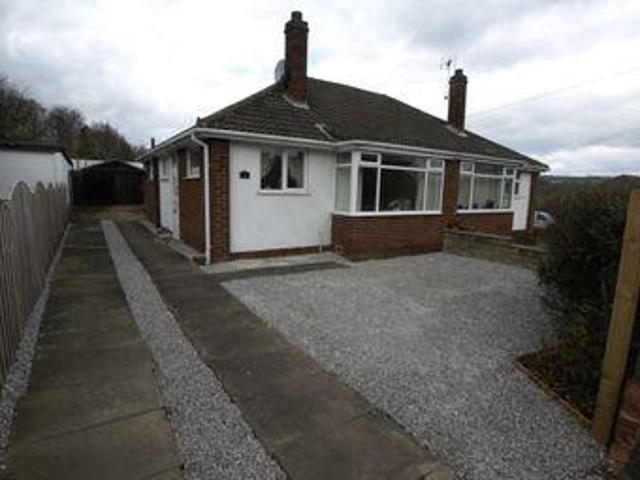 House for sale in Huddersfield, West Yorkshire