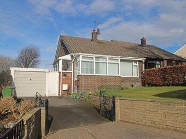 House for sale in Holmfirth, West Yorkshire