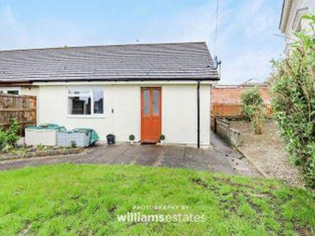 House for sale in Denbigh, Wales