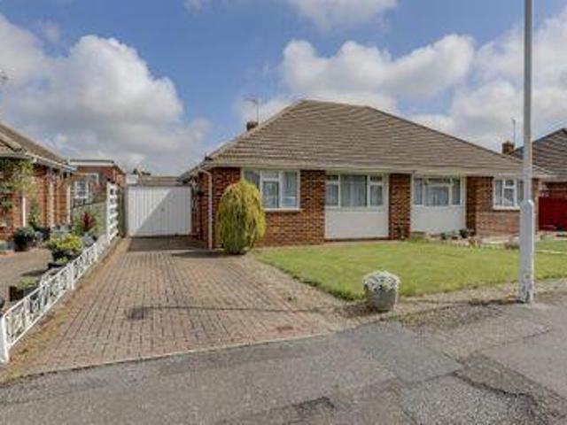 House for sale in Oad Street, Kent