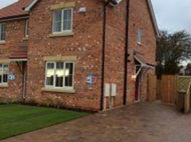 House for rent in Lyons, Greater London