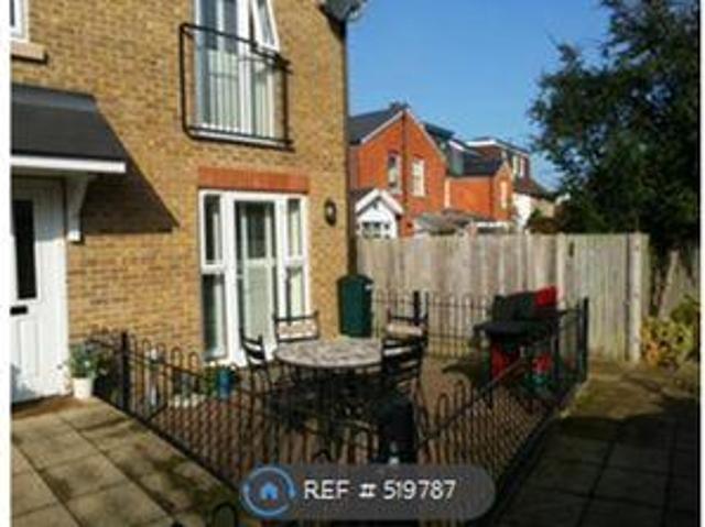 House for rent in Worcester Park, Greater London