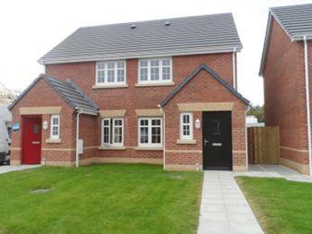 House for rent in Llanelli, Wales