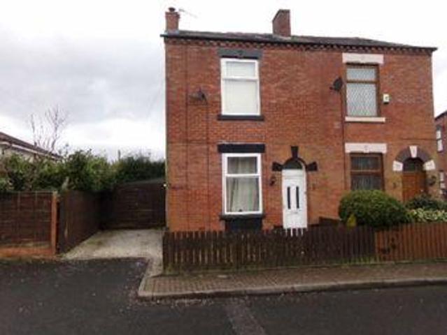 House for rent in Dukinfield, Tameside