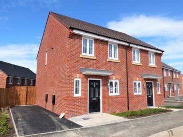 House for sale in Higher Bartle, Lancashire