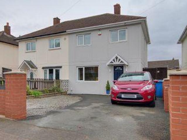 House for sale in Kettlebrook, Staffordshire