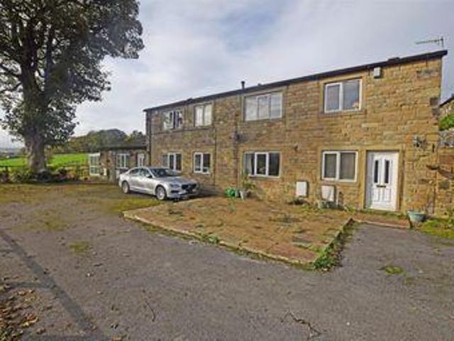 House for sale in Halifax, West Yorkshire