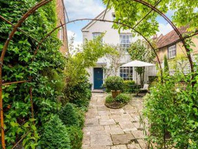 House for sale in Midhurst, Chichester