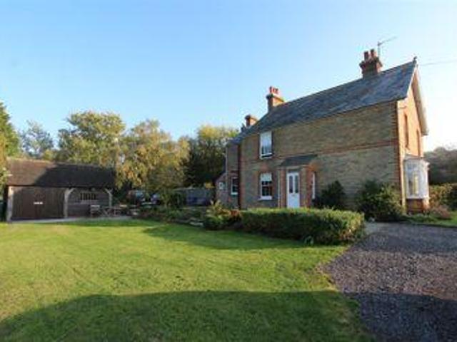 House for sale in Oad Street, Kent