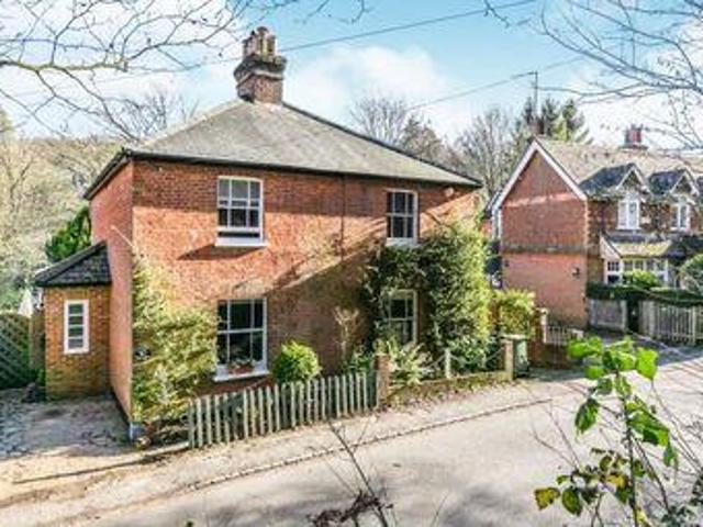 House for sale in Pachesham Park, Surrey