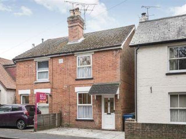House for sale in Crowthorne, Bracknell Forest