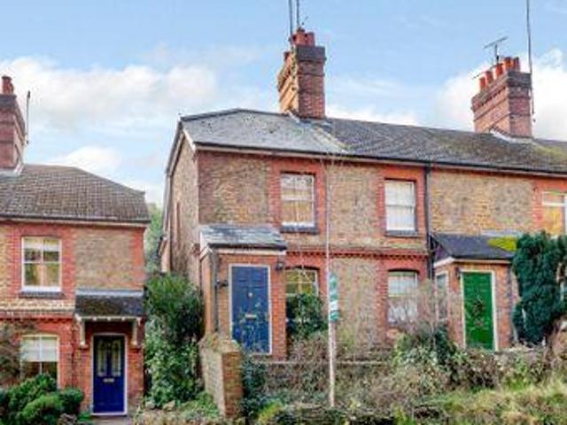 House for sale in Fole, Surrey