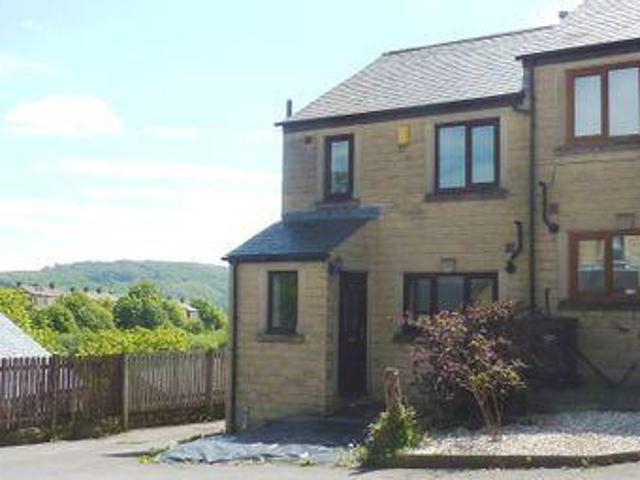 House for sale in Halifax, Calderdale
