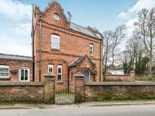 House for sale in Higher Bartle, Lancashire