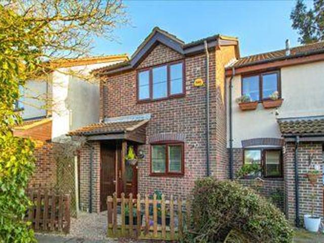 House for sale in Borehamwood, Hertfordshire