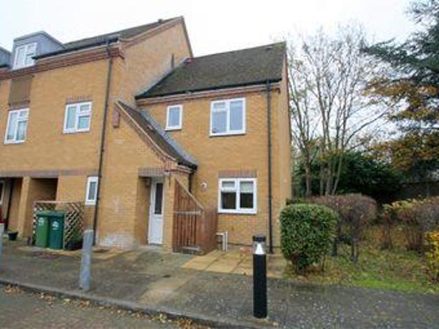 House for sale in Lower Halliford, Surrey
