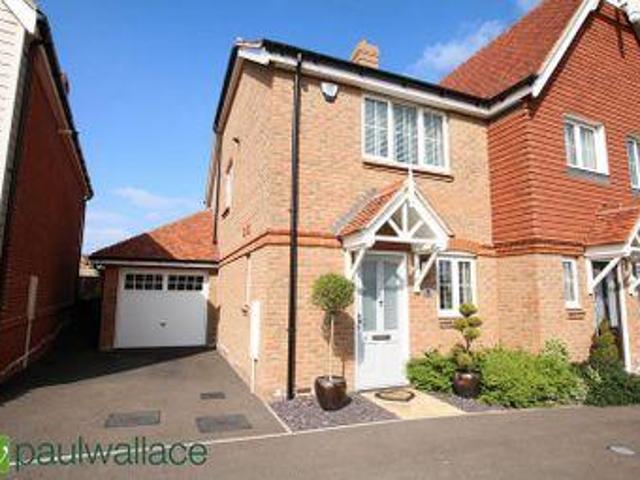 House for sale in Broxbourne, Hertfordshire