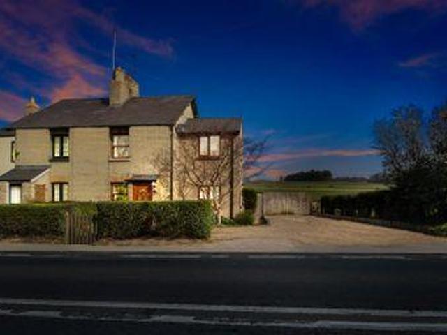 House for sale in Hertford, Colliers End