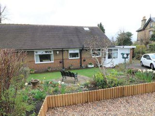 House for sale in Brighouse, West Yorkshire
