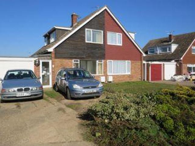 House for sale in Dale Hill, Essex