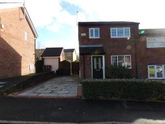 House for sale in Roby Mill, Lancashire