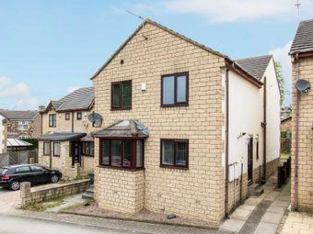 House for sale in Dewsbury, West Yorkshire