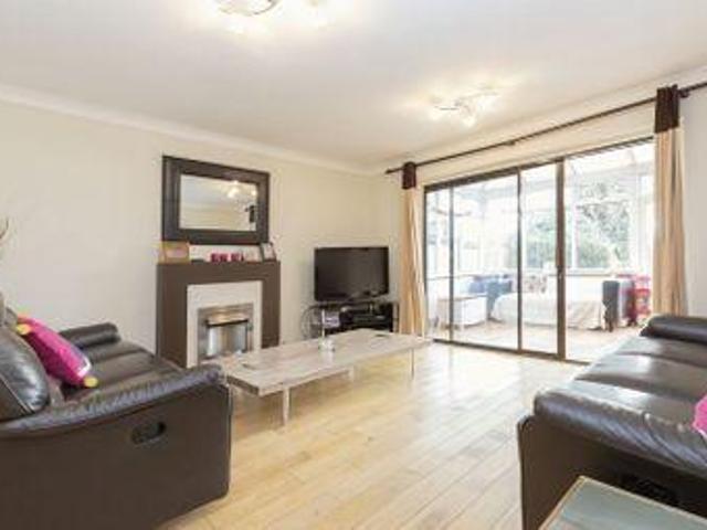 House for sale in Epping