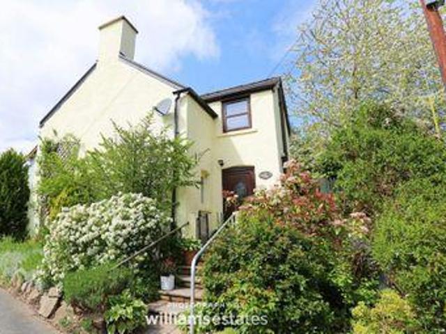 House for sale in Denbigh, Wales