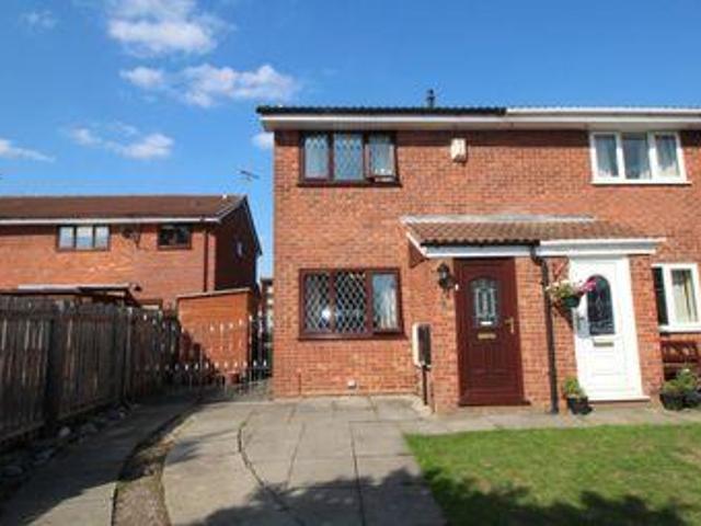 House for sale in Widnes