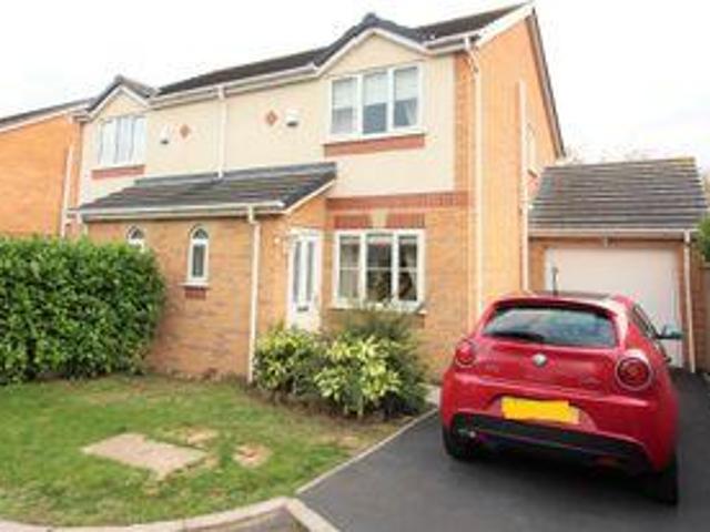House for sale in Cabus, Lancashire